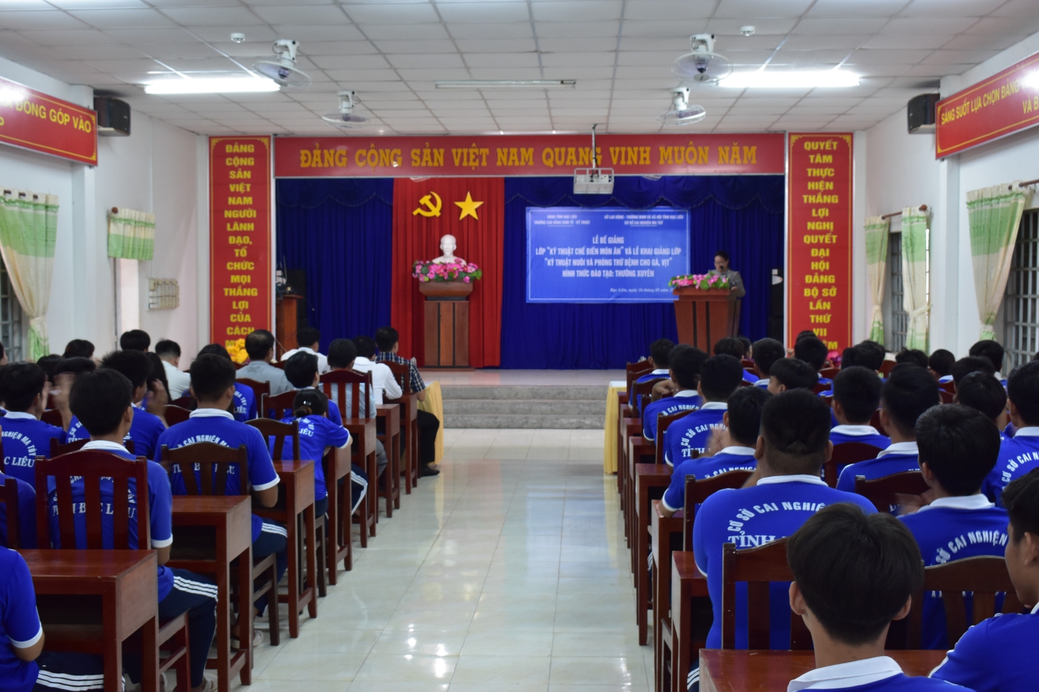 Khải giảng, bế giảng lớp dạy nghề cho học viên tại Cơ sở cai nghiện ma túy tỉnh Bạc Liêu